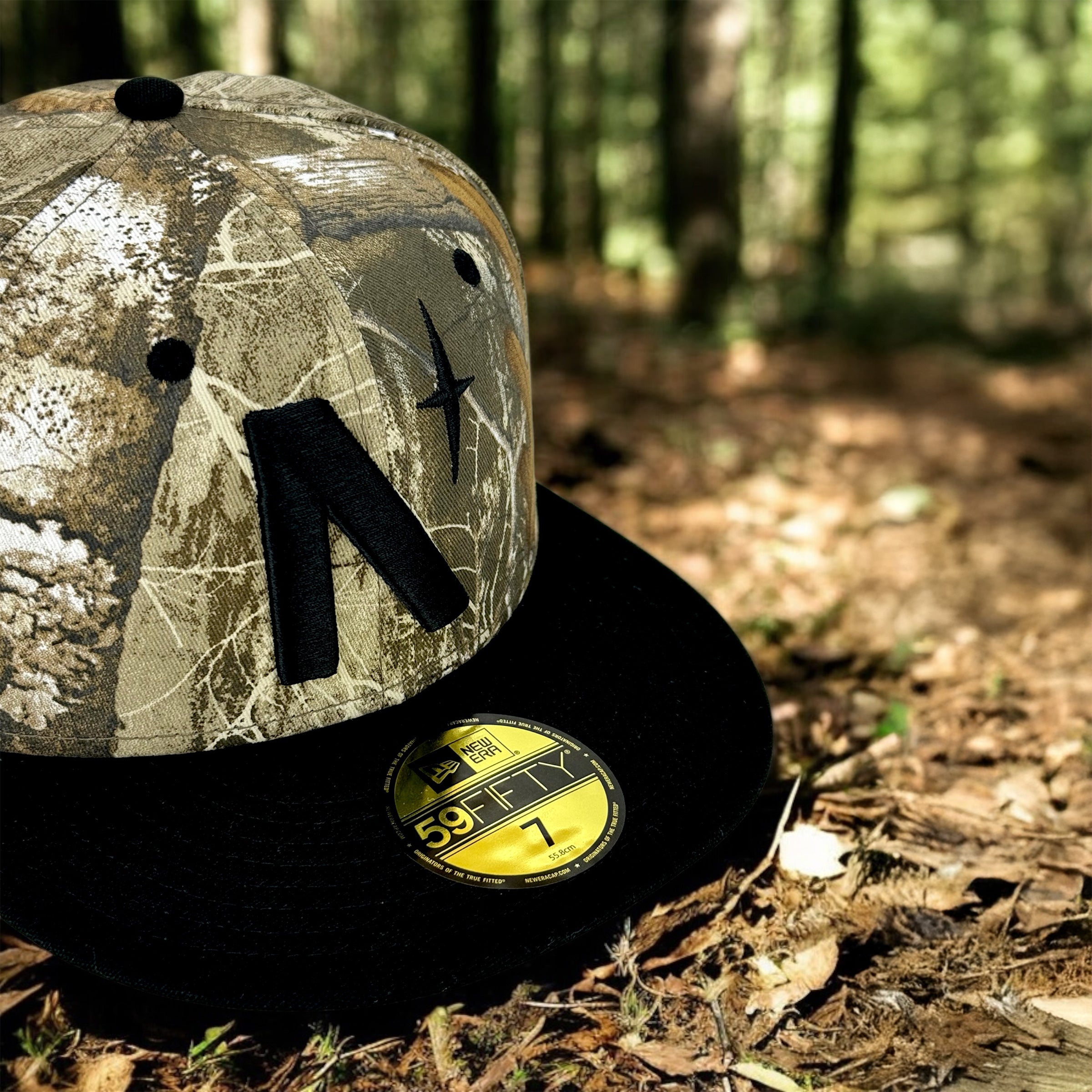 North Star - Realtree & Black New Era 59Fifty - Close Up