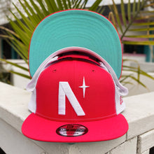 Load image into Gallery viewer, North Star - Coral New Era 9Fifty Mesh Snapback - Undervisor
