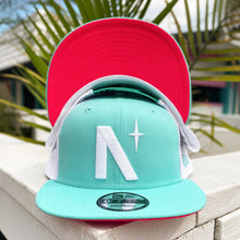 Load image into Gallery viewer, North Star - Mint New Era 9Fifty Mesh Snapback - Undervisor

