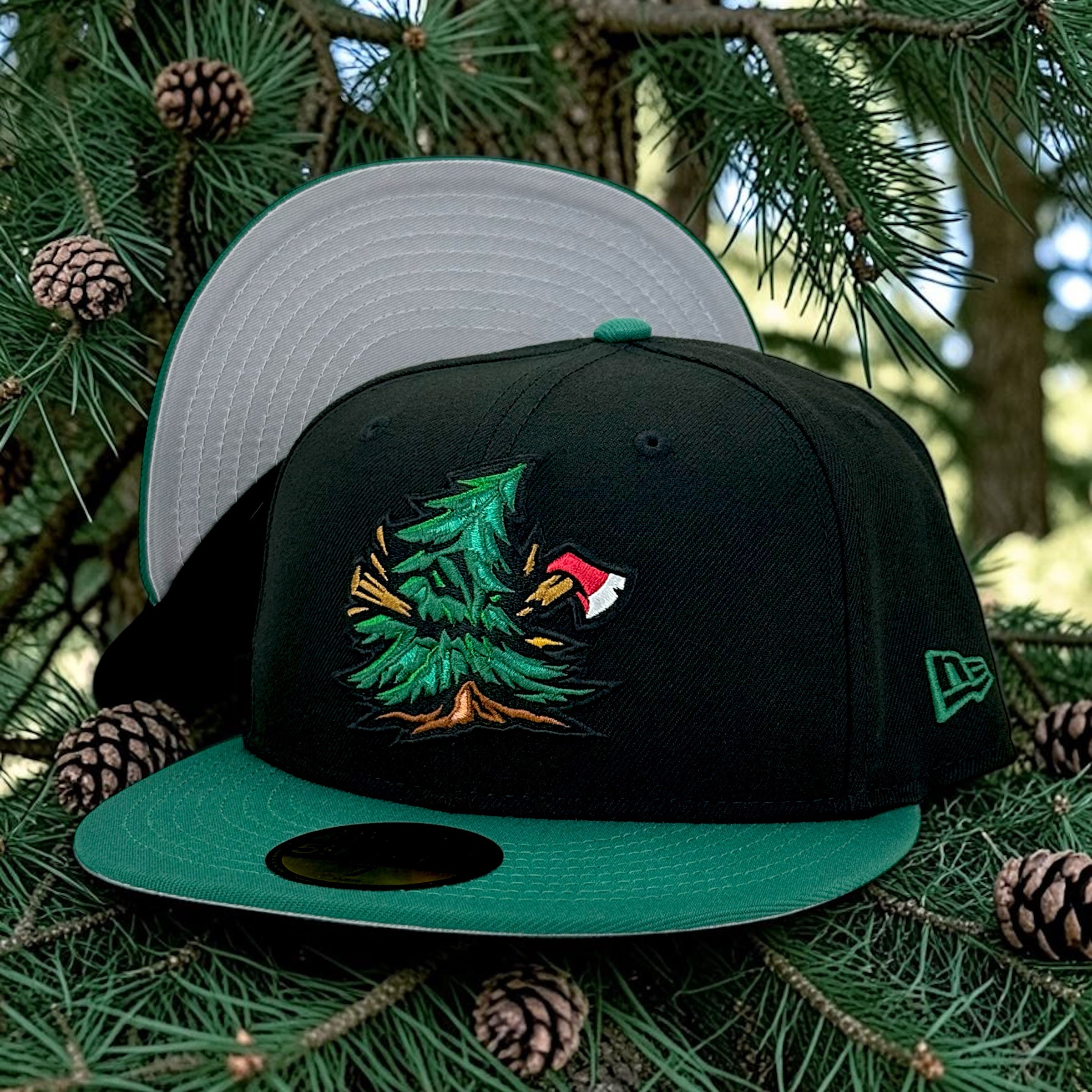 Noble Pines - Black & Emerald Green New Era 59Fifty - Undervisor