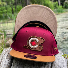 Load image into Gallery viewer, Canadian Beaver - Cardinal &amp; Brown New Era 9Fifty Snapback - Undervisor
